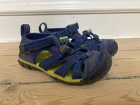 Keen sandaler stl 27/28