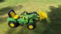Tramptraktor med frontlastare 