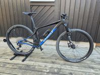 MTB Ghost Lector SF LC Essential Svart/Blå