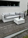Loungesoffa med bord