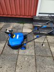 New snow blower