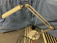 Arbetslampa bordsplacerad (IKEA)