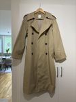 Klassisk beige trenchcoat från H&M – storlek S