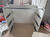 BORTSKÄNKES! IKEA Nordli byrå. defekt låda