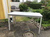 Skrivbord IKEA Tommaryd 70x130cm