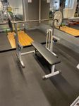 Bänkpress med avlastare NordicGym OBS ej Stång och Vikter 