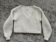 Stickad vit tröja från H&M – storlek S