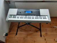 Casio CTK-4200 keyboard