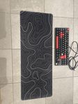 Gaming keyboard/tangentbord och stor musmatta