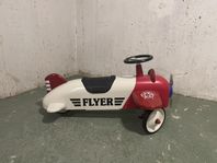 Flyer.  Gångflygplan