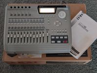 Akai DPS 12
