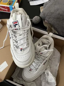 Fila skor 