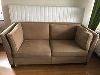 soffa tvåsits ljusbrun fint skick