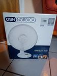 2st bordsfläktar 30cm 150kr/st