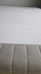 Skårer Resårbotten, fast / mörkebeige, 140x200 cm