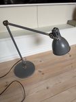ikea arröd bordslampa vridbar grå