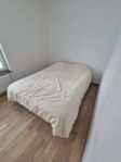 säng Ikea 
