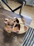 sandaler