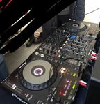 CDJ-850 spelare & DJM-850 mixer