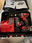 Milwaukee M18 BDD Skruvdragare 