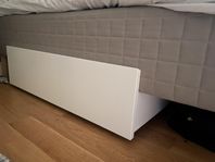 Malm sänglåda