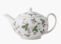 Wedgwood "Wild Strawberry" tea set