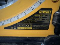 Dewalt borssåg