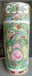 PENSELVAS, sk. brush pot, porslin, Kina, Tidigare 1900-tal