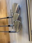 Cleveland & Titleist wedgar, putter m.m