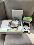 Xbox One S 500gb + 2 kontroller