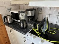Microvågsugn, strykjärn, kaffebryggare mm