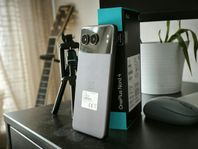 OnePlus Nord 4 ink supervooc laddare och skal