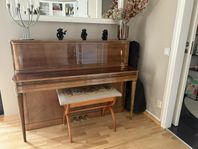 vackert ljust Schimmel piano