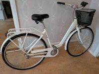 Rejäl bra fungerande cykel! 3-växlad! 28 tum!