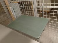 Fällbart hängbord för balkong