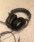 HyperX Cloud II Gaming Headset med USB-ljudkort