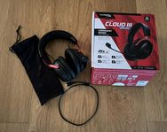 HyperX Cloud III trådlöst gamingheadset (svart/röd)