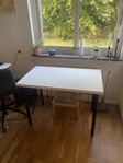 Skrivbord