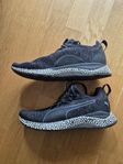Puma sneakers