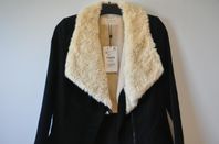 Svart kappa jacka beige foder päls krage figursydd Coat Zar