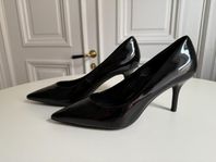 Nine West Black High Heels