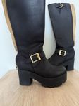 Johnny Bulls Hight Platform Heels
