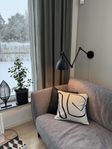 Superfint skick! Bazar 122cm vägglampa