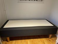 Resårsäng 90x200 inkl bäddmadrass