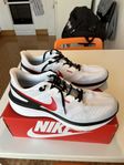 Nya Nike zoom structure