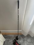 Driver till salu: TaylorMade M5 + LA Golf-skaft (X-Stiff)
