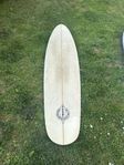 Surfboard / Surfbräda Mudjimba 7'0" x 21" x 2 5/8" 44l