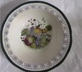 Wedgwood* Englands Small Sweet Plate med frukt bild,