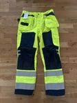 Fristads varselbyxor i strl C52