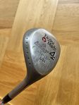 Taylor Made Burner. Retro metallfyra